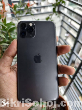 iphone 11  pro